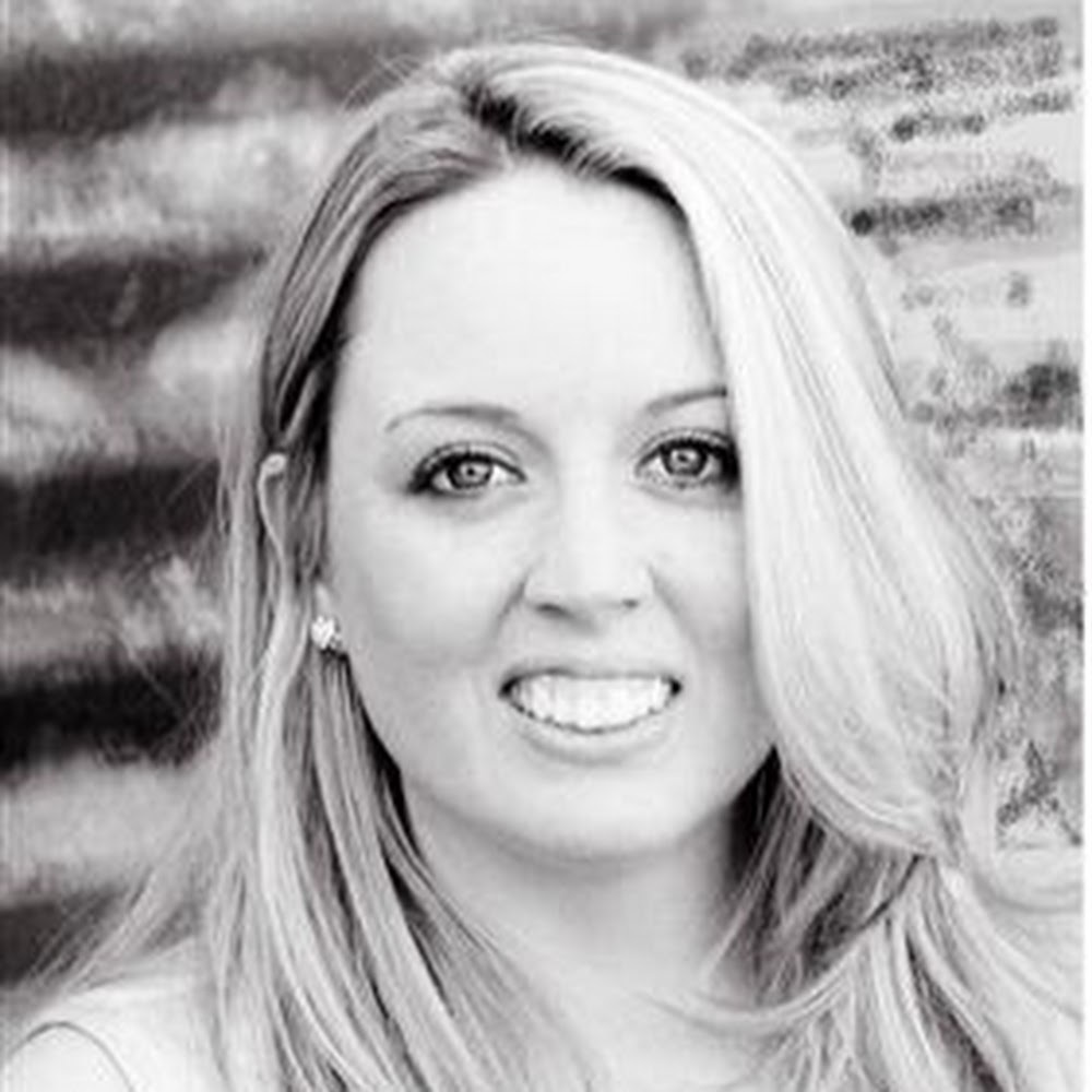 Meet your Posher, Whitney